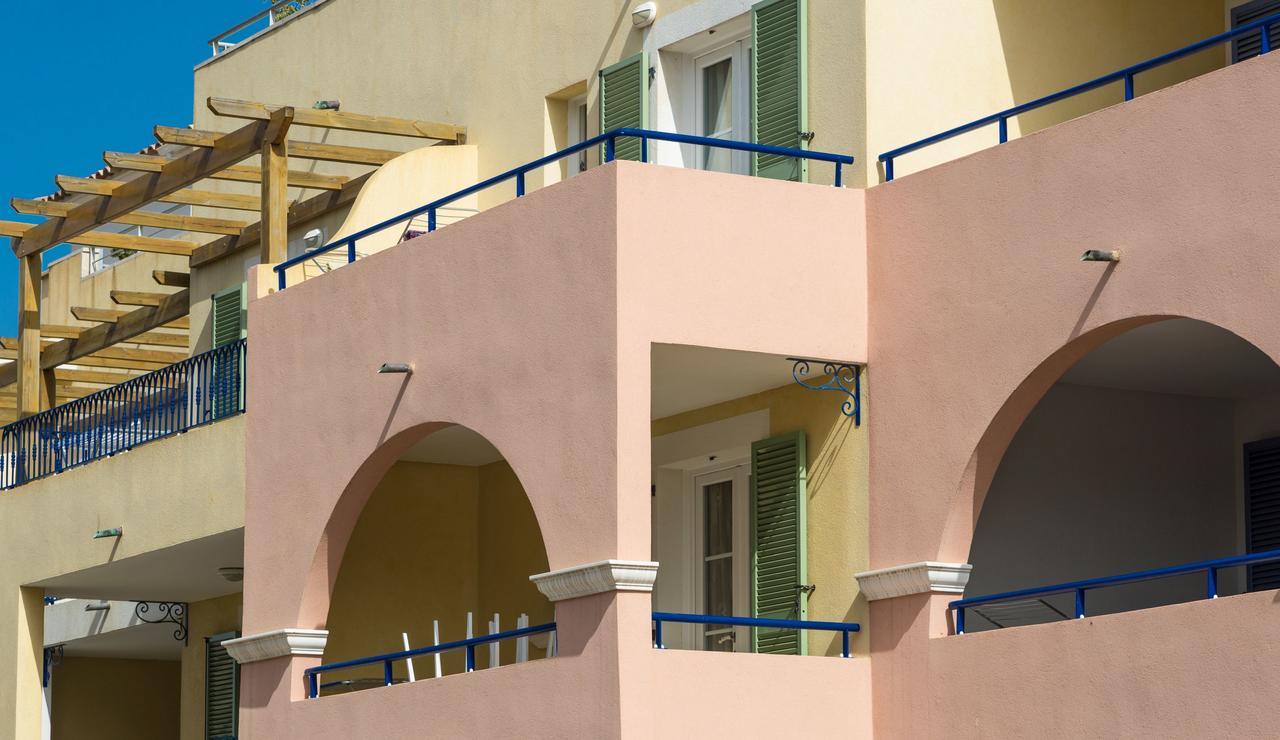 Residence Odalys Les Voiles Blanches Solenzara Exterior foto